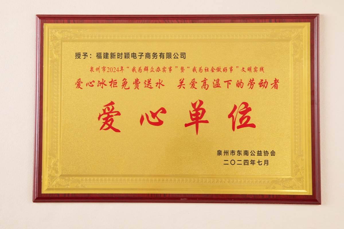 b7512a36033f4b2567849ed8283e994e.jpg